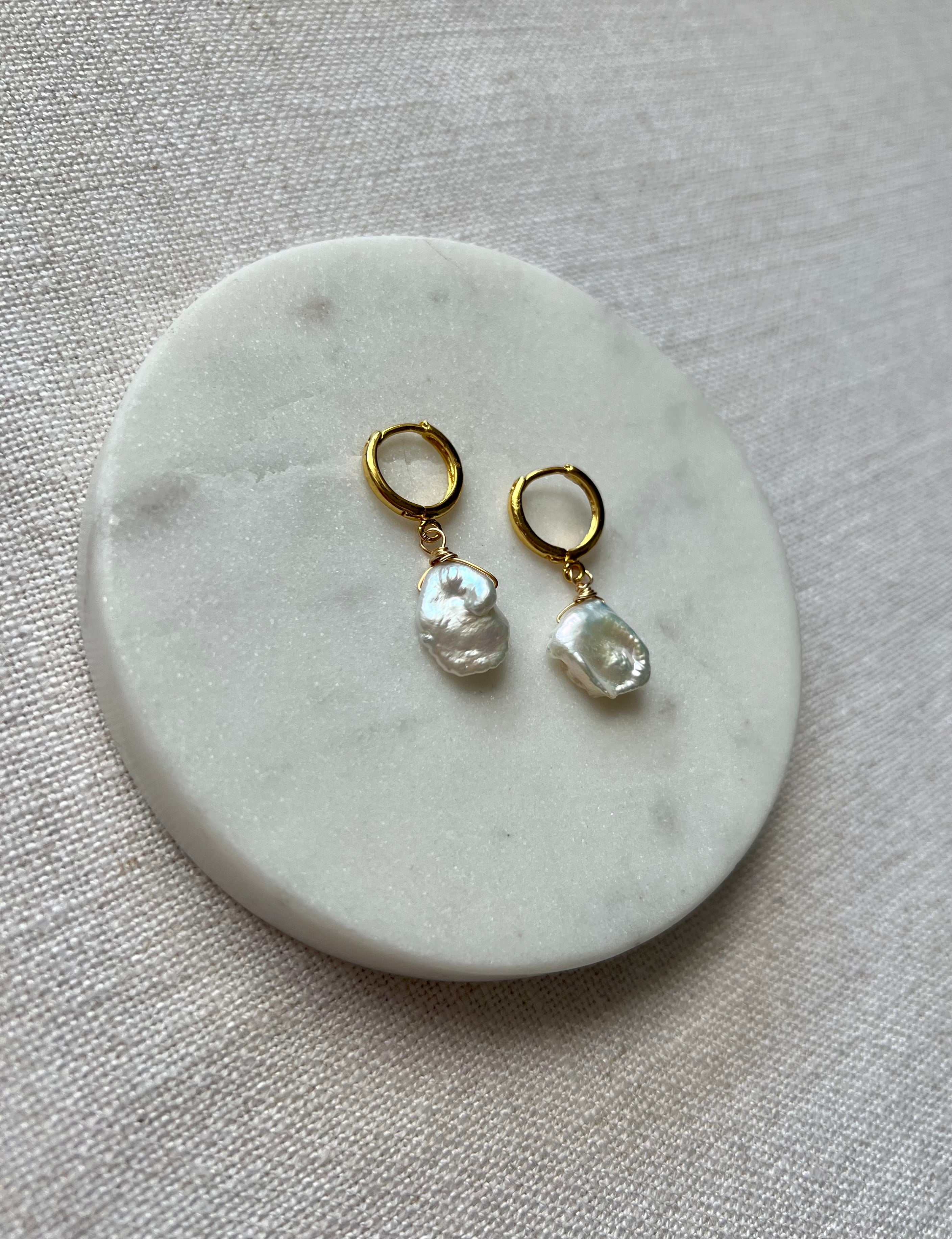 Natural Freshwater Pearl Huggies