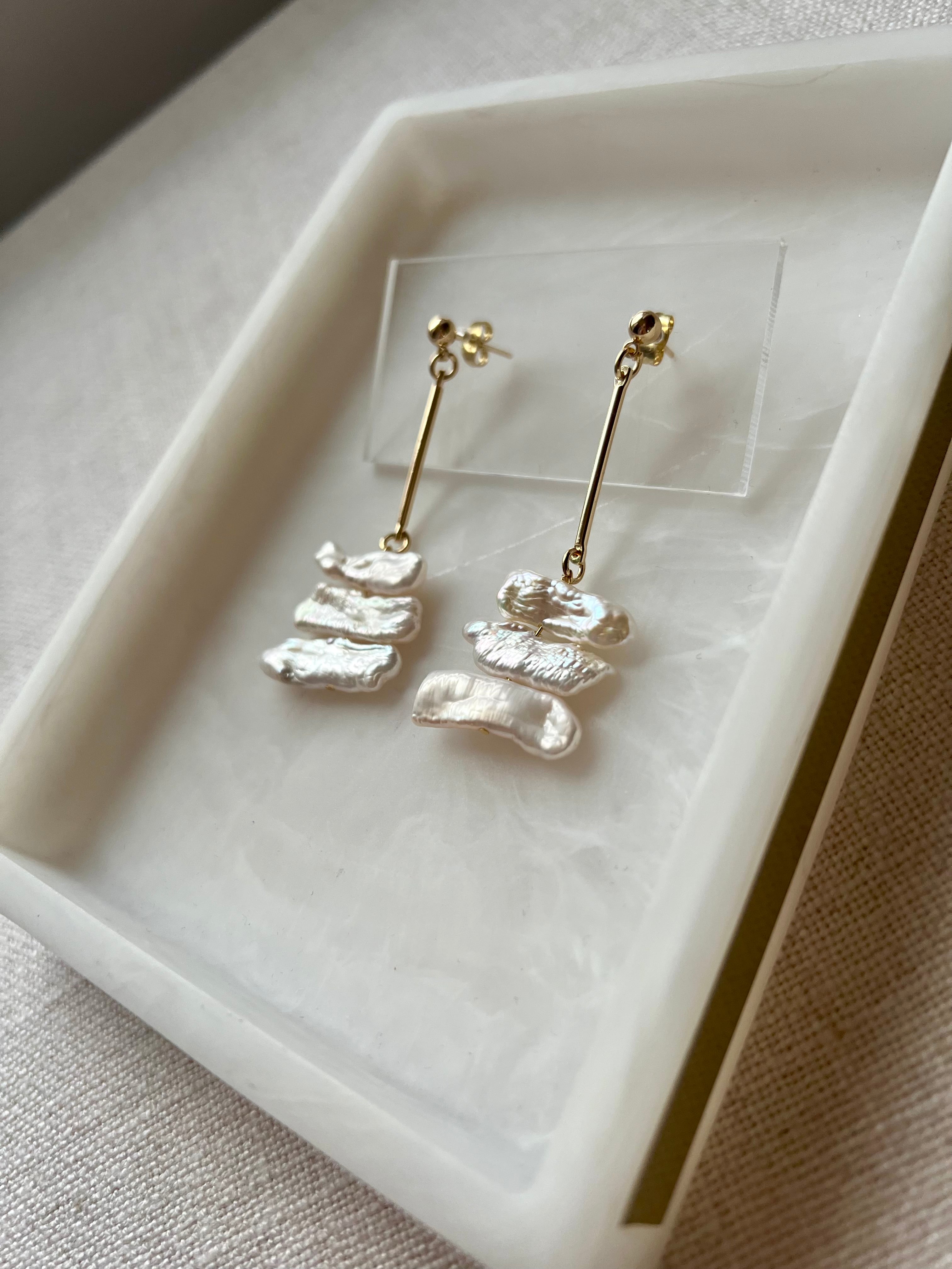 Natural Freshwater Biwa Pearl Earrings