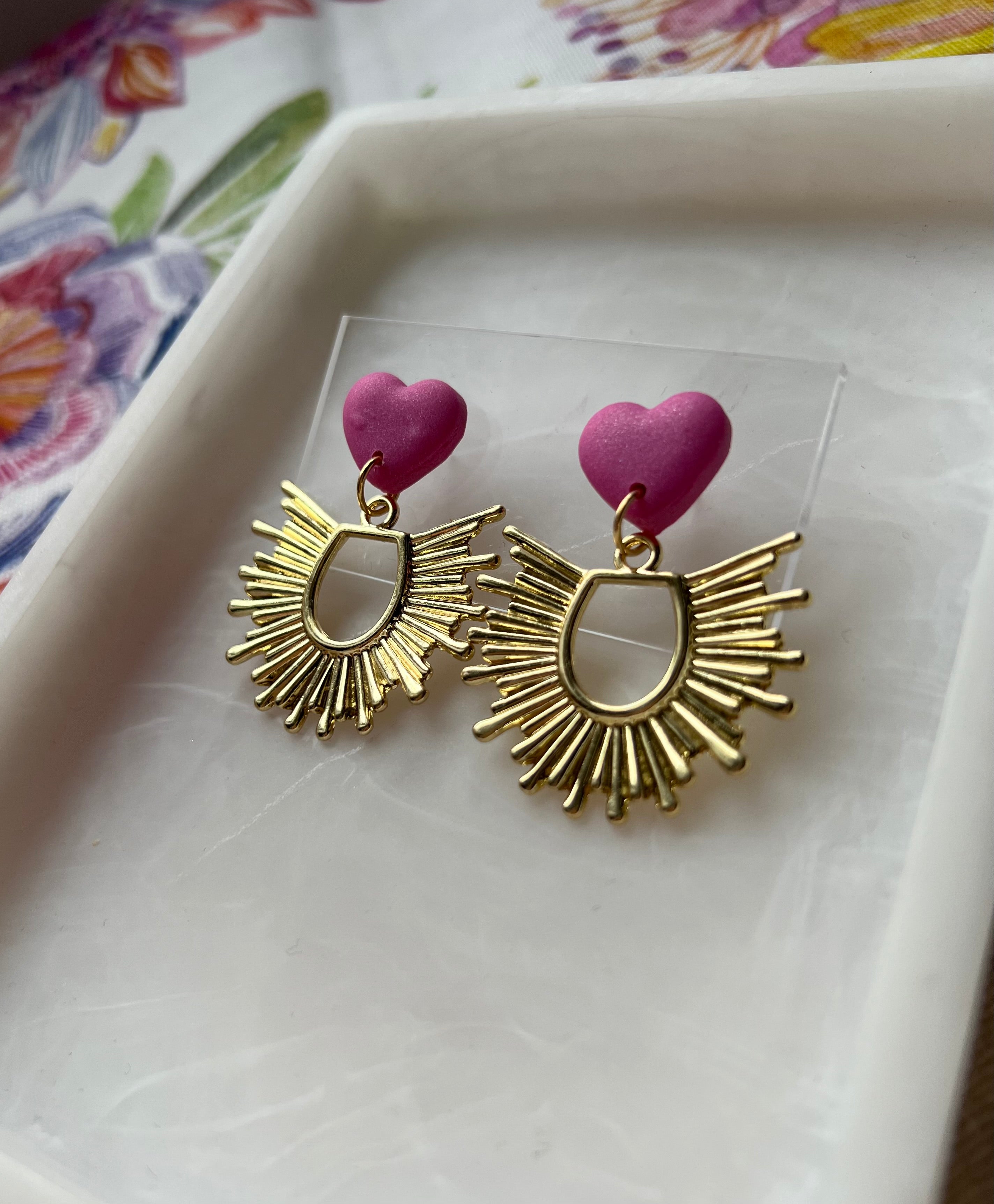 Pinks Hearts with Gold Plated Sunburst