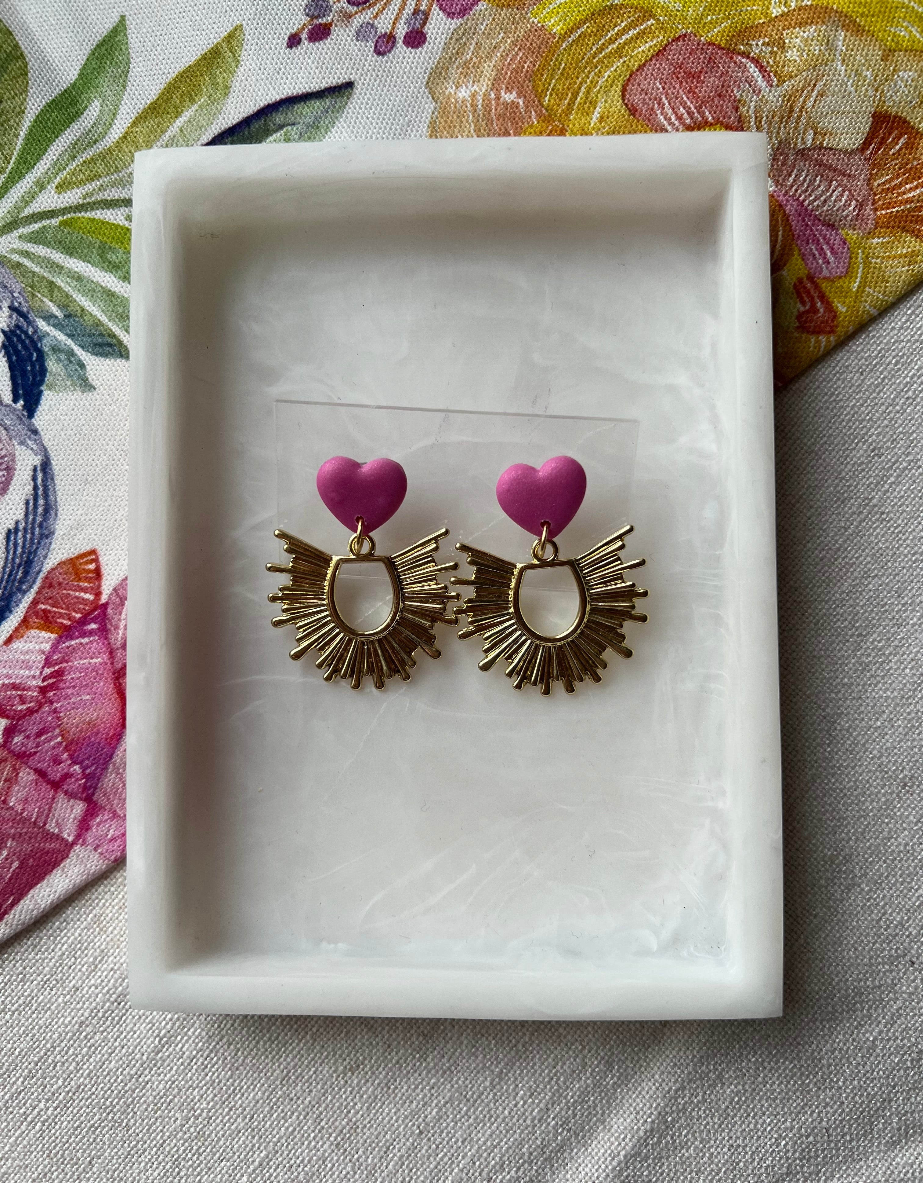 Pinks Hearts with Gold Plated Sunburst