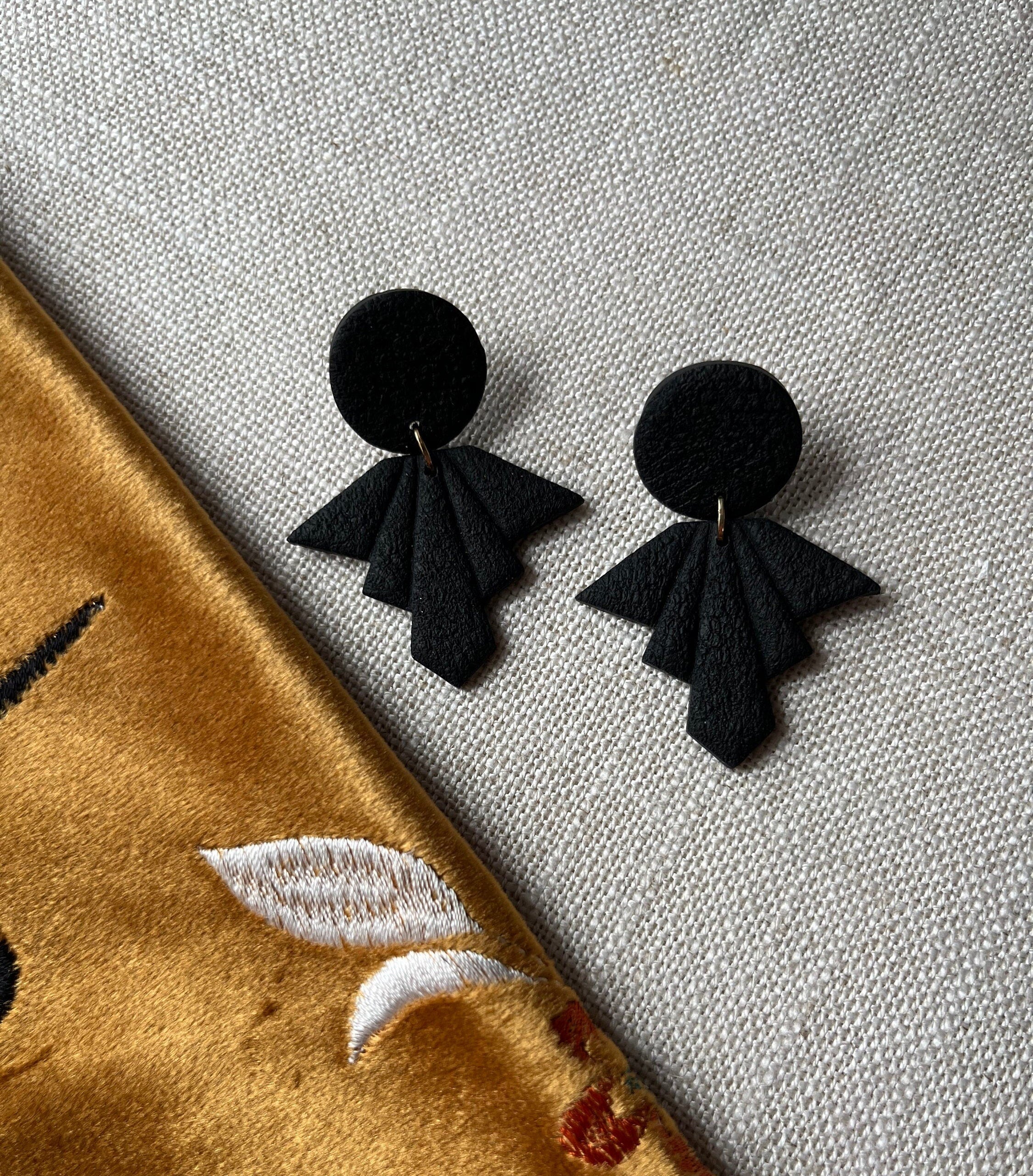 Black Textured Fan Earrings (with Gold jump ring)