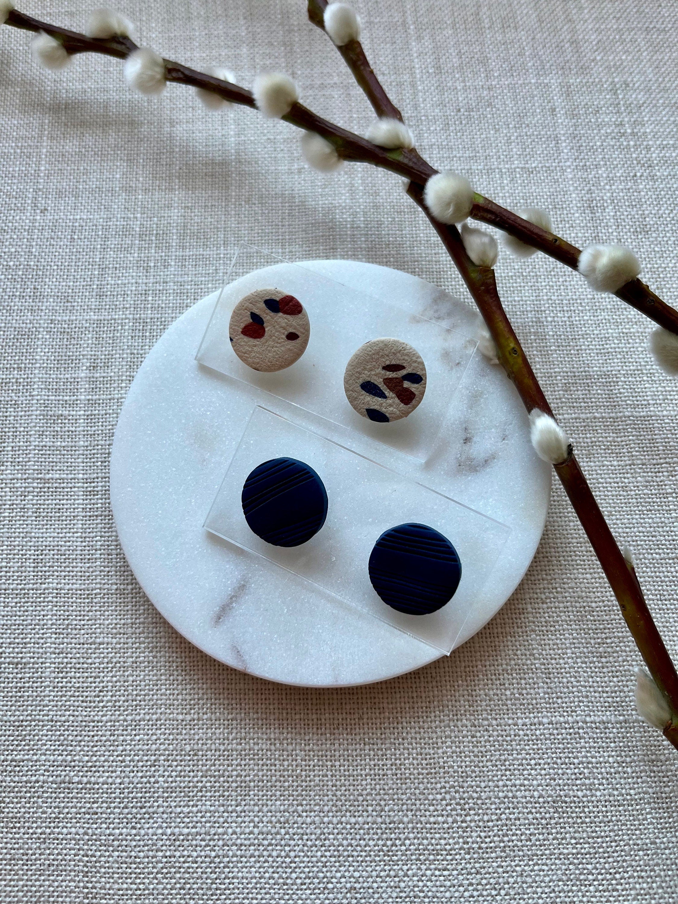 2-Pack Studs: Navy Textured & Multi Flecks