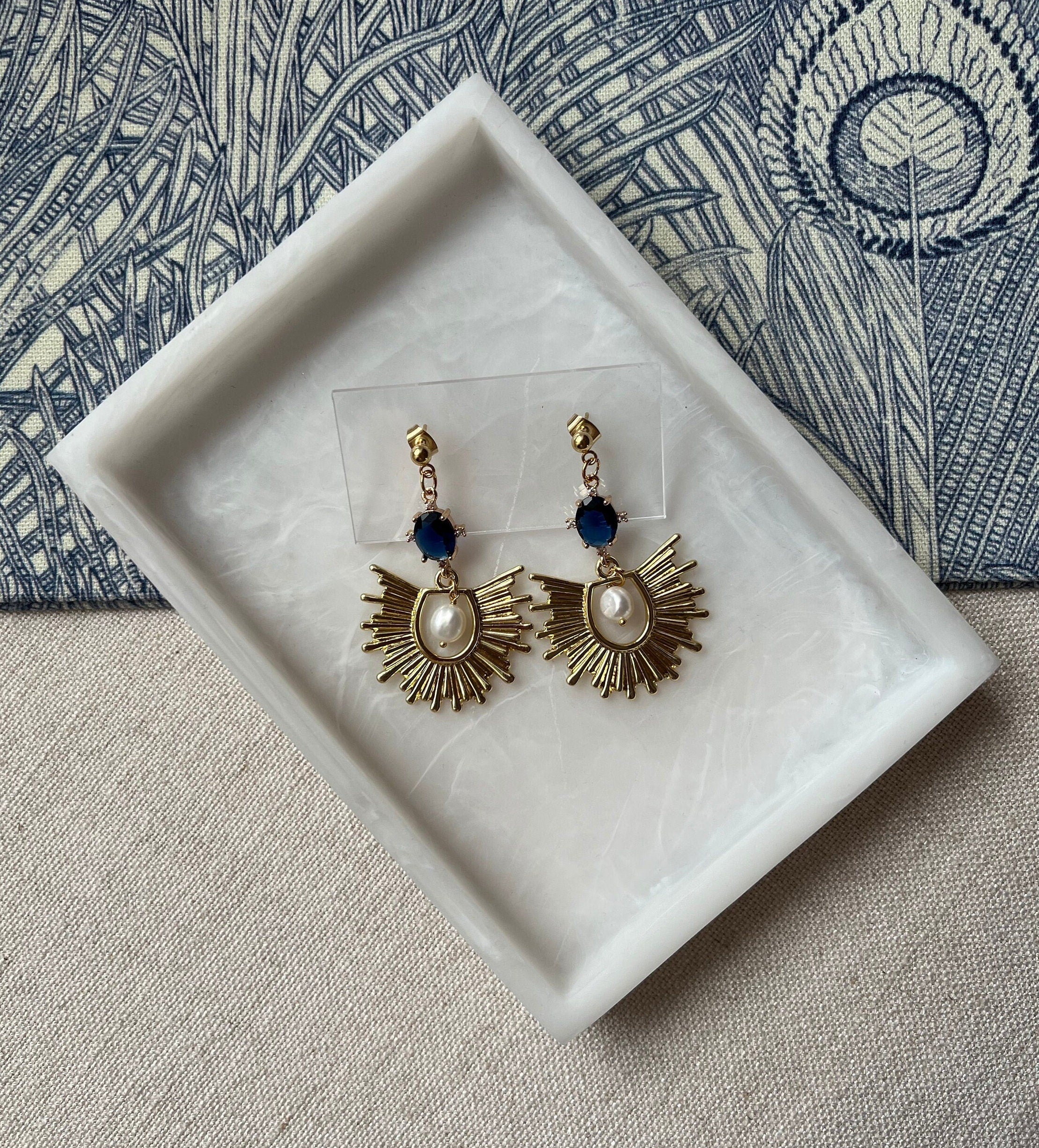 Sunburst Fan with Baroque Pearls