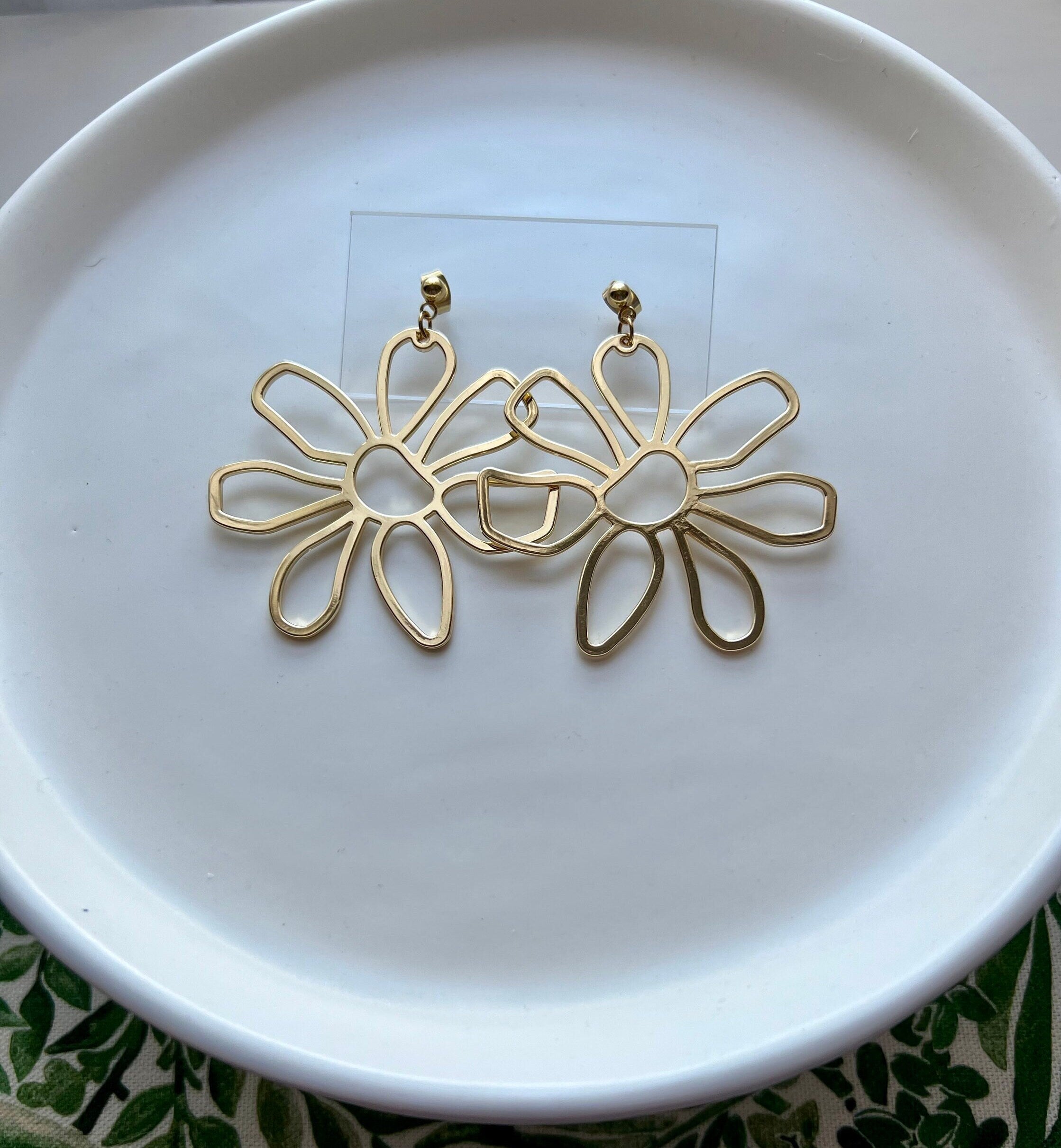 Large 18K Gold Plated Daisy Earrings